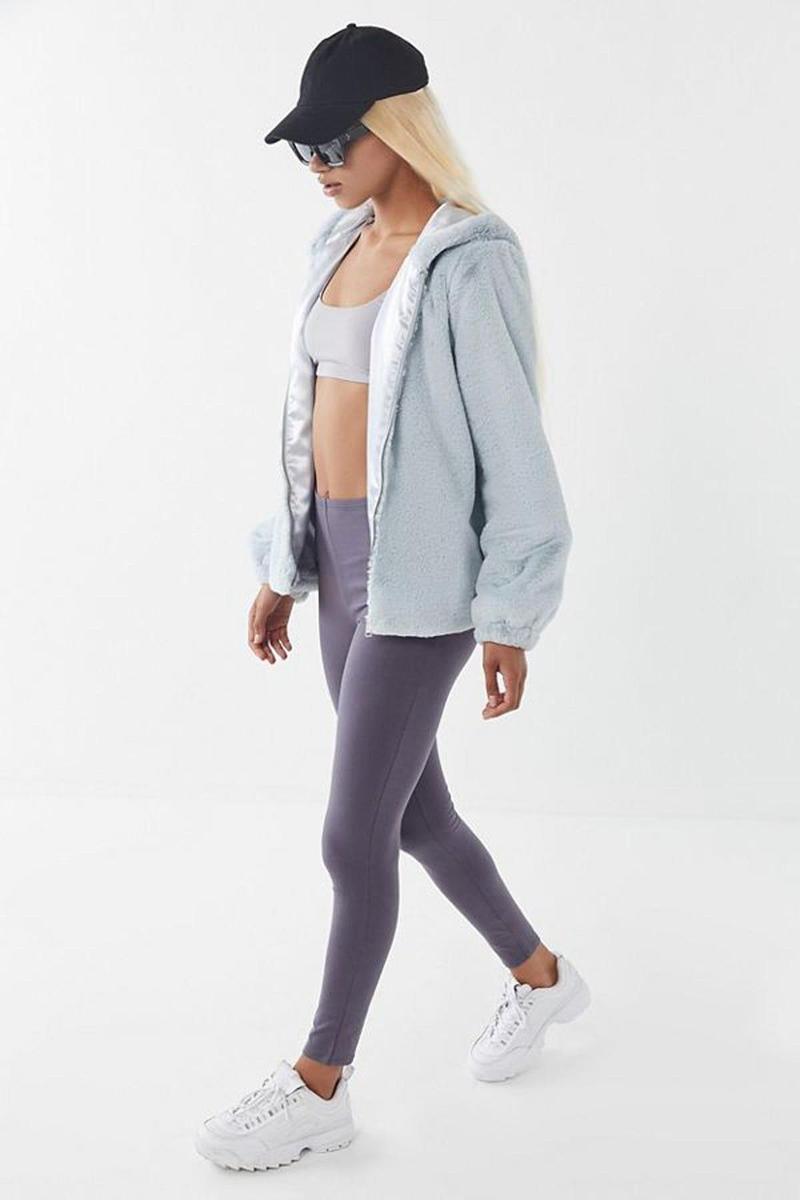Disfraz de influencer para Halloween de Urban Outfitters