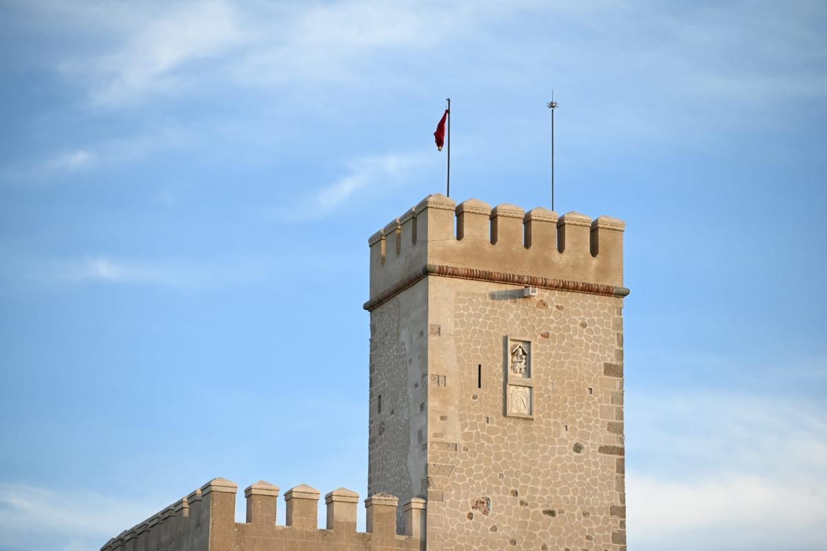 La casaca roja británica ondeando una vez conquistada Badajoz.