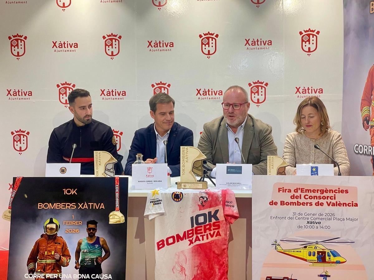 Presentación de la Feria de Emergencias en el Ayuntamiento de Xàtiva.