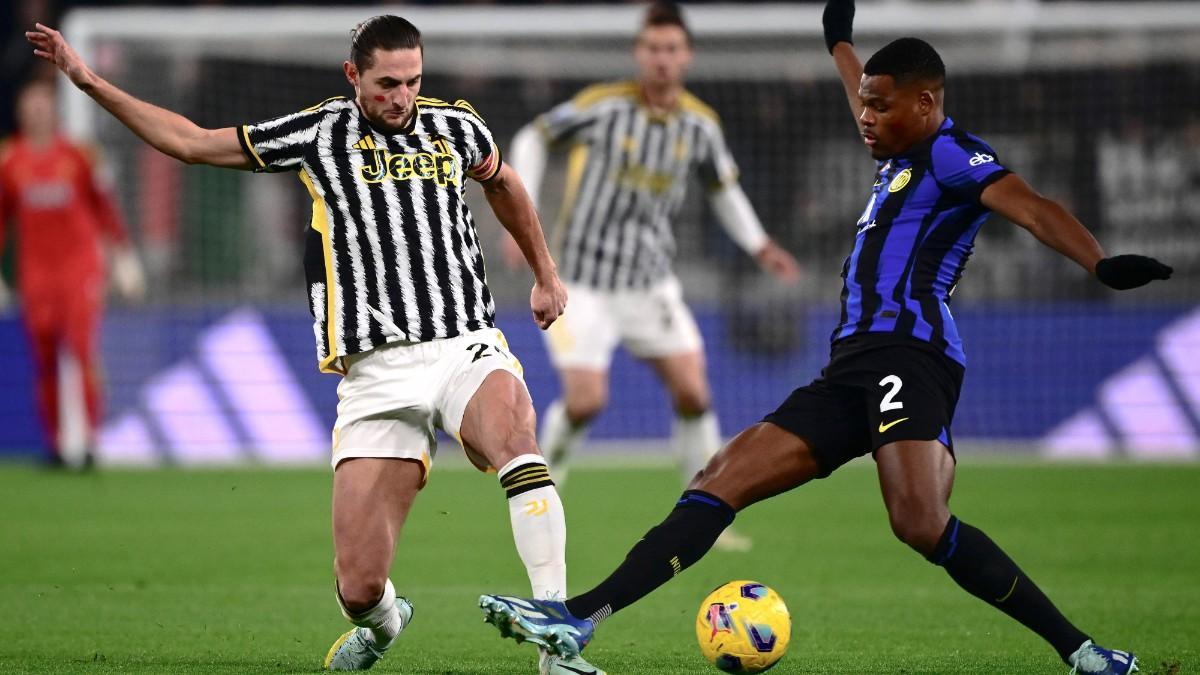 Adrien Rabiot y Denzel Dumfries, en el Juventus - Inter