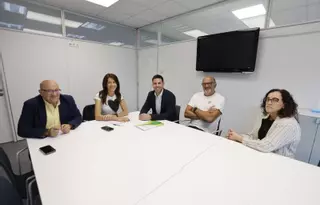 A Illa plantea a la Xunta la cesión de las fincas de Dorado para vivienda pública
