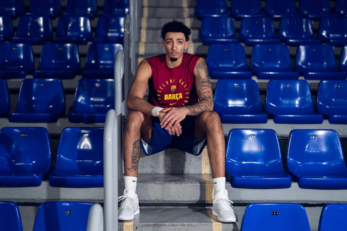 Barcelona 17/02/2026. Deportes. Retratos a Miles Norris, jugador del Barça de básquet en el Palau Blaugrana. Foto: Zowy Voeten / El Periódico.