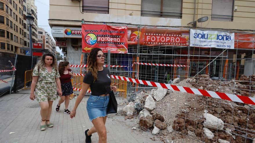 Cierran la calle Alicante por obras durante dos meses