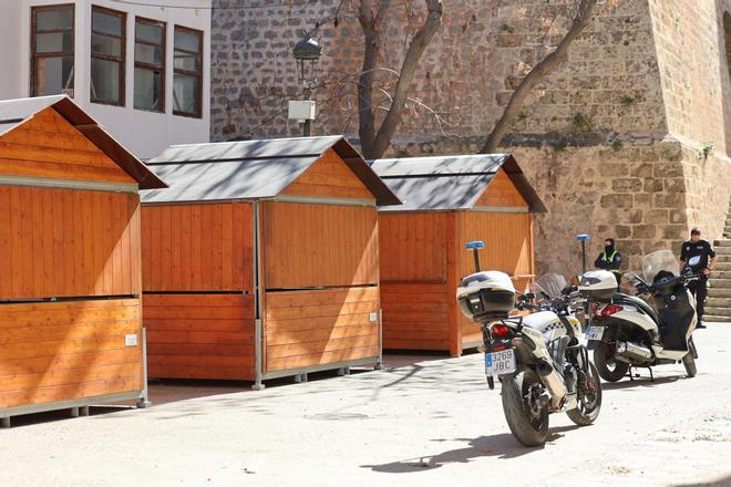 El Mercat Vell de Ibiza y las casetas donde está previsto que se trasladen los puestos