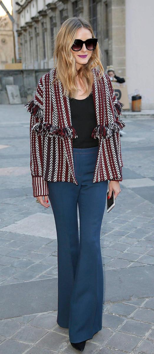 El look de Olivia Palermo o cómo llevar jeans de campana