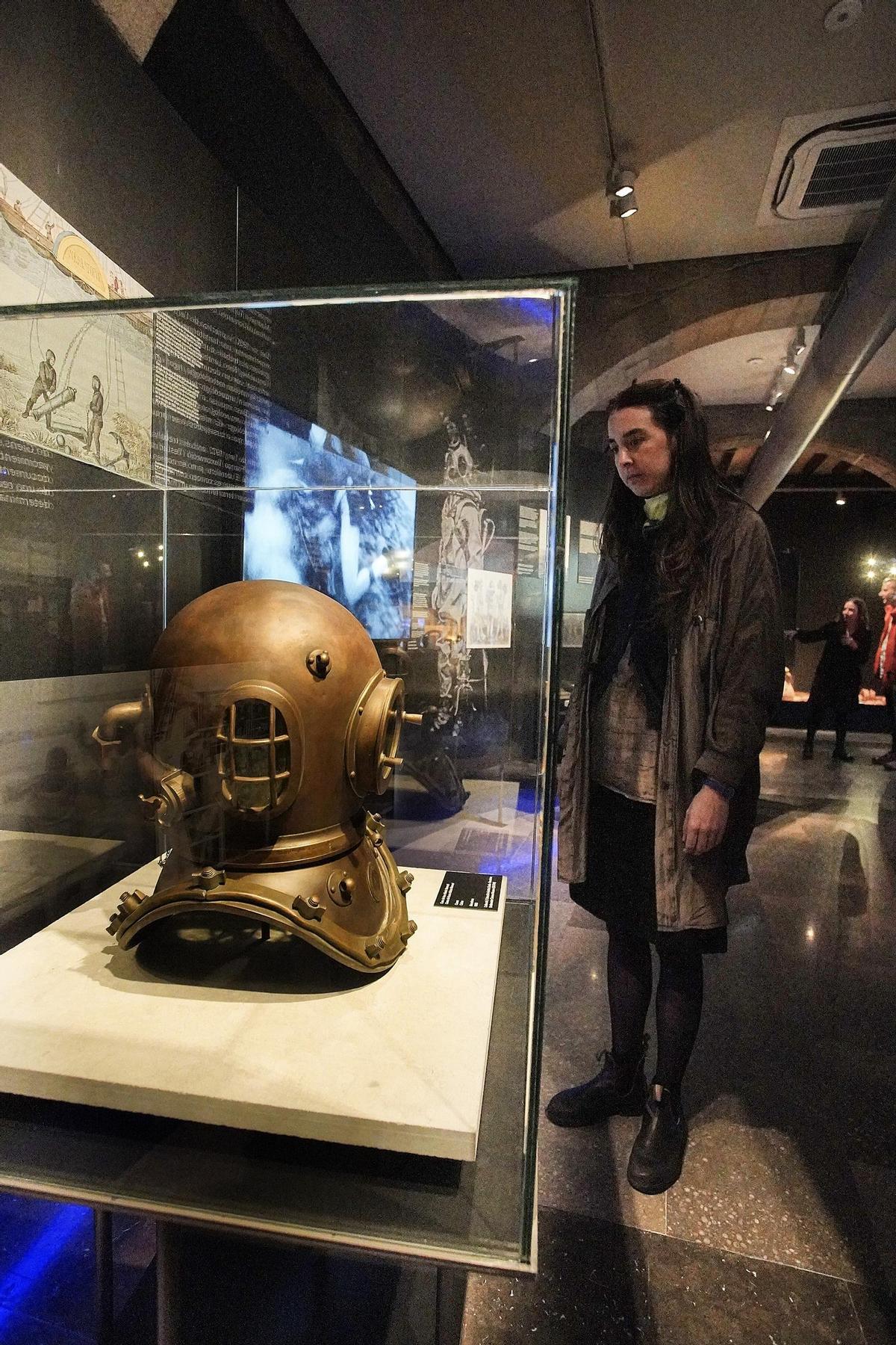 L'exposició 'Naufragis. Arqueologia submergida' s'endinsa en el món de l'arqueologia subaquàtica
