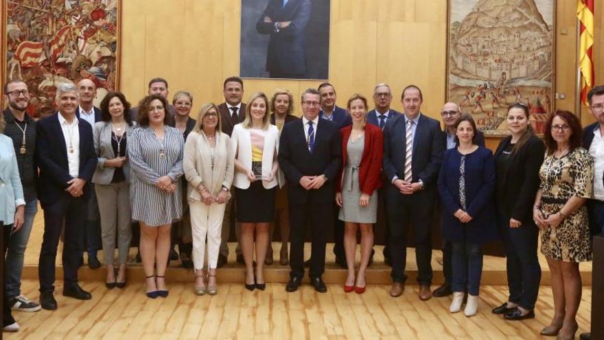 Enma Navarro Aguilera recibe la &#039;Distinción Europa&#039; de Benidorm