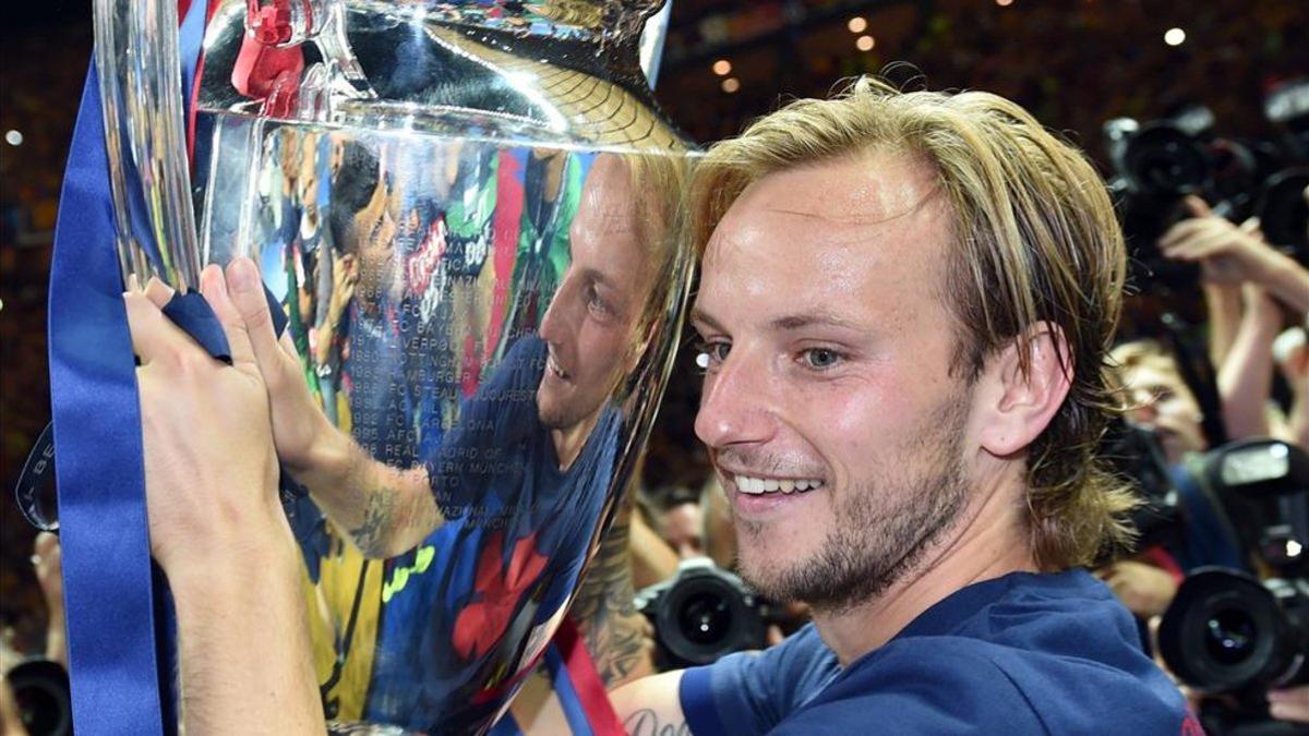 Rakitic, con la Champions conquistada en Berlín