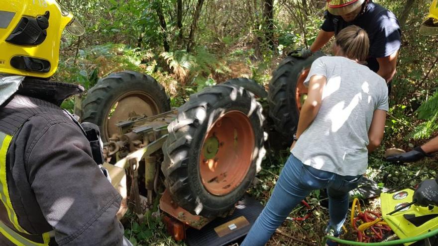 Muere un hombre en Vilamaior en un accidente con un tractor