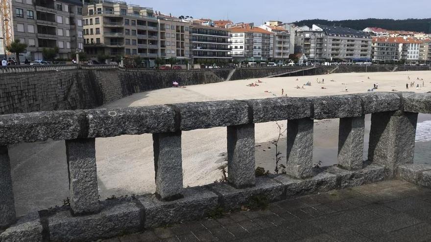 Sanxenxo adjudica las obras para remodelar el paseo de Silgar en plena polémica por la balaustrada