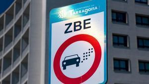 Cartel de la ZBE de Tarragona.