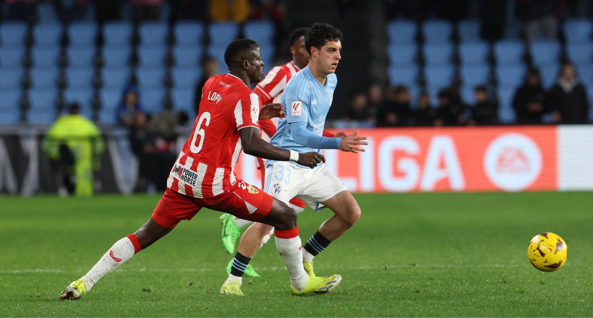 Hugo Álvarez vistiendo la celeste en primera división