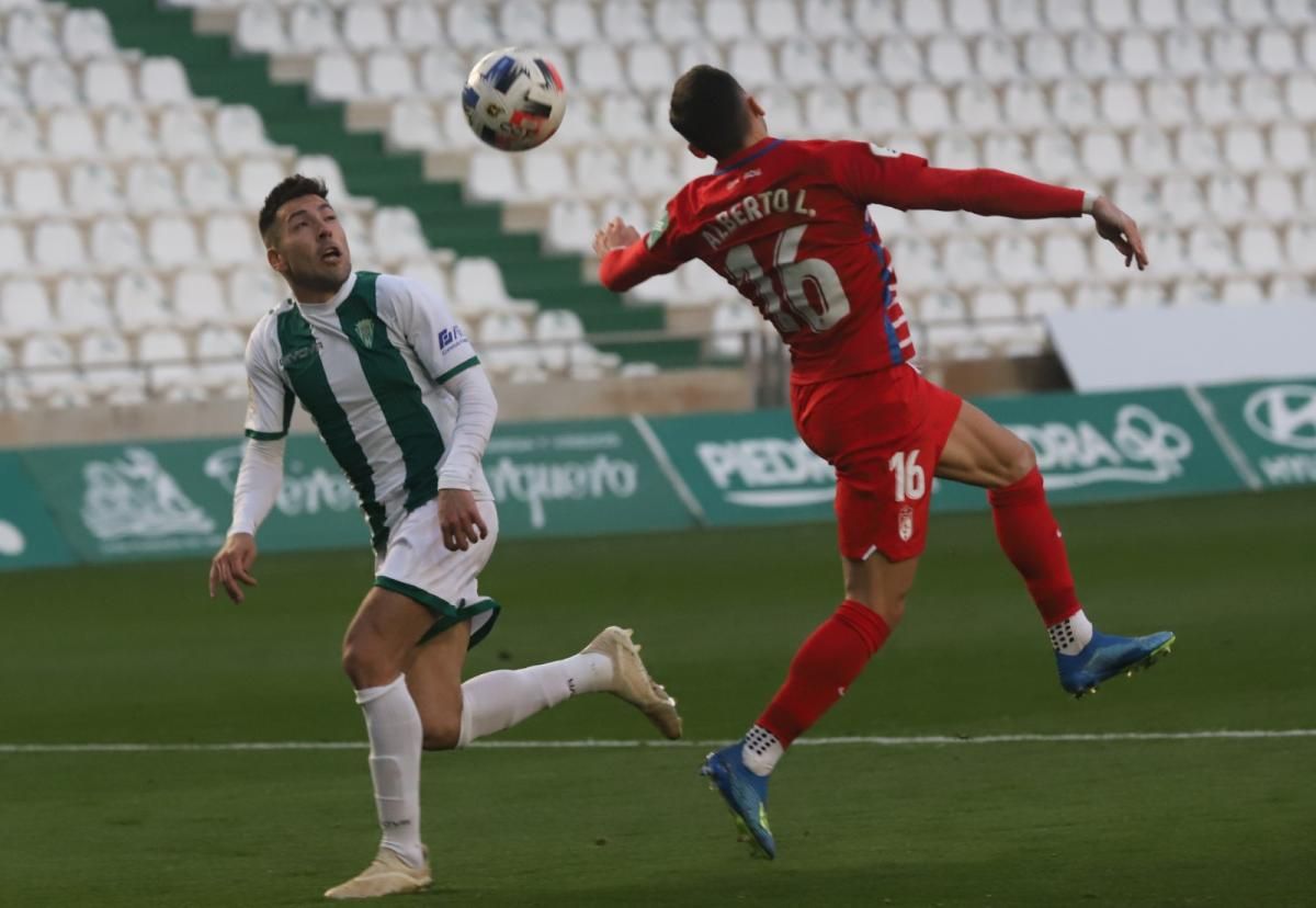 Las imágenes del partido Córdoba CF-Recreativo Granada