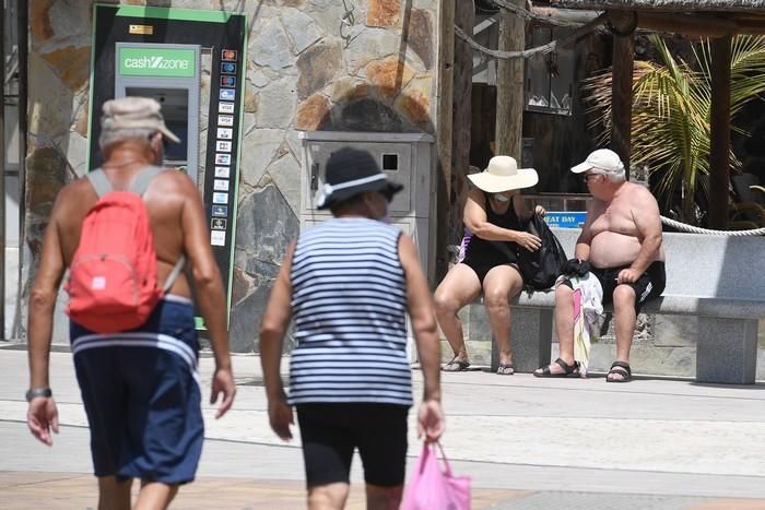 Ambiente de Playa del Inglés en plena fase 2