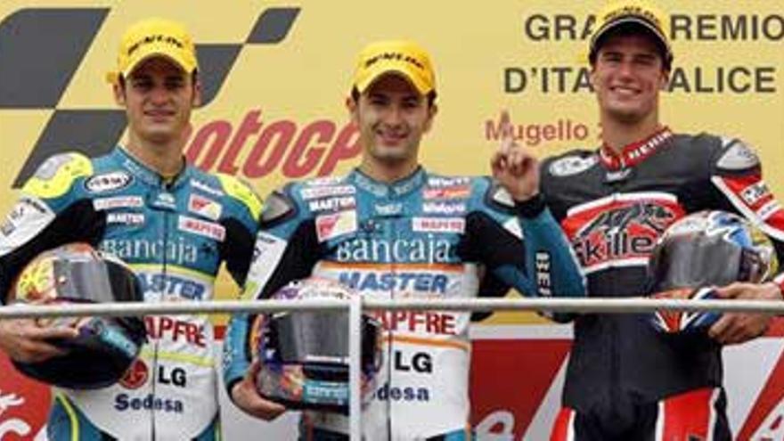 El español Héctor Faubel gana el Gran Premio de Italia de 125 c.c.