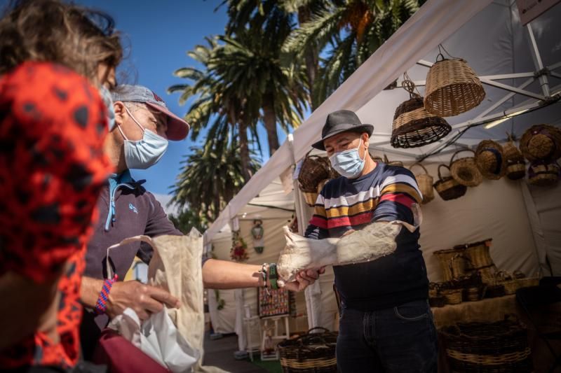 Muestra de artesanía en La Laguna