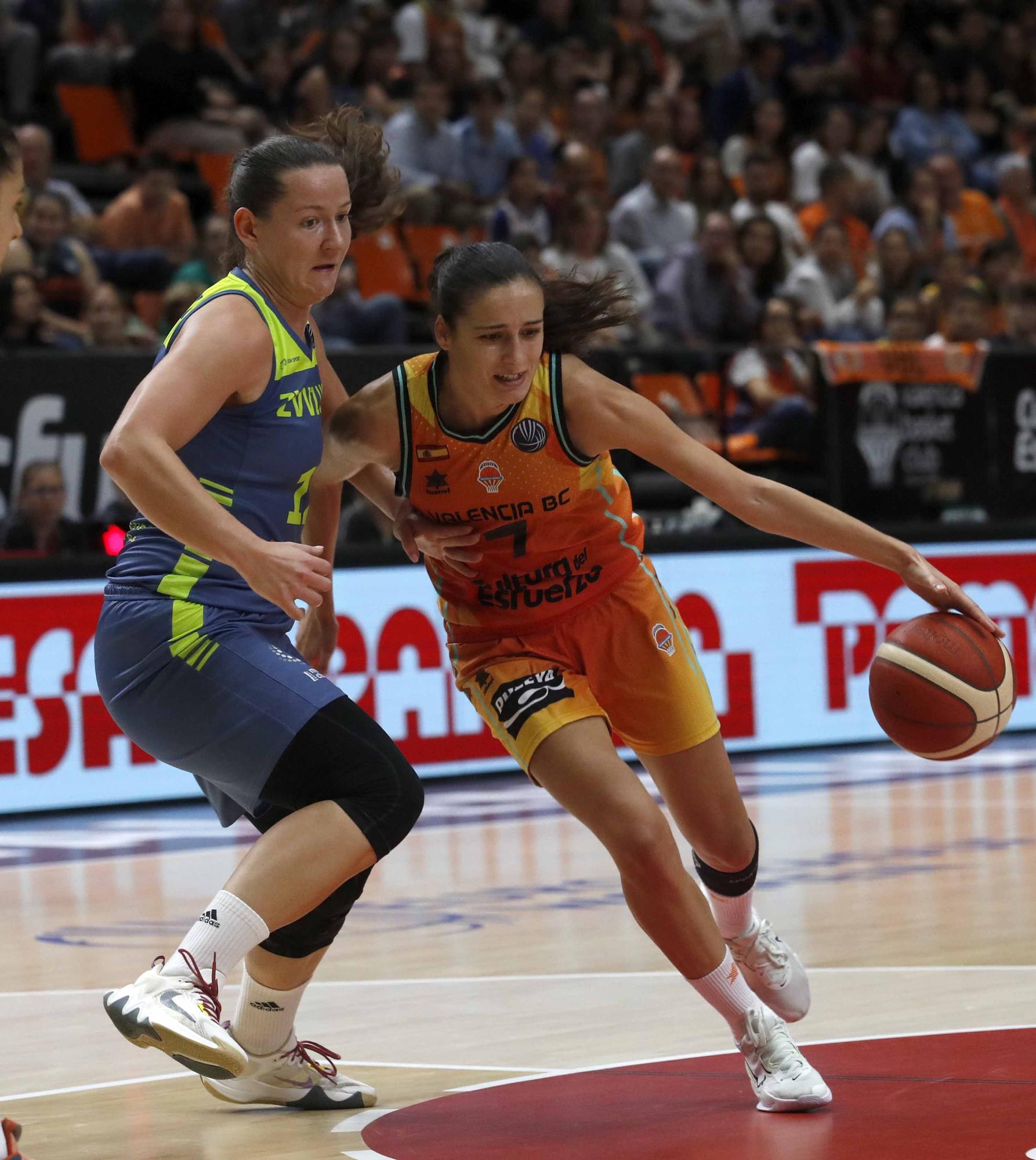 Valencia Basaket - ZVVZ USK Praha de Euroleague Women