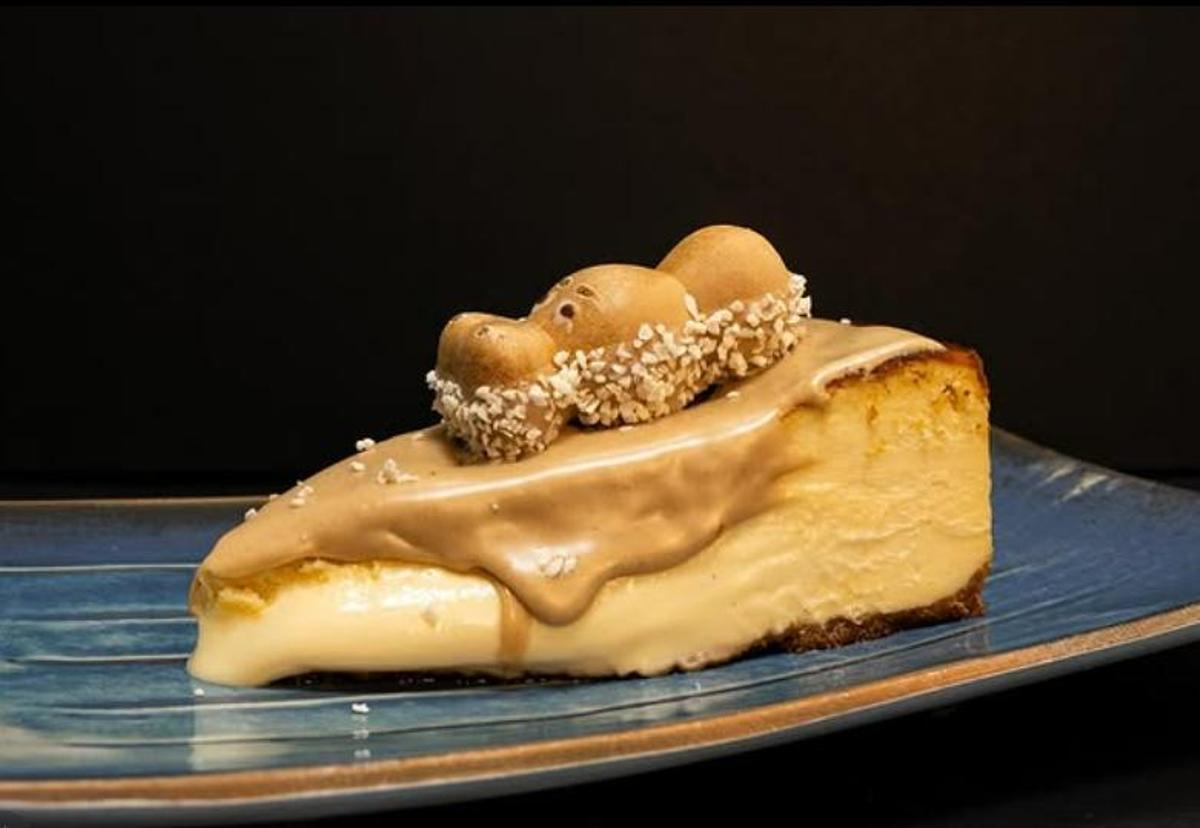 Tarta de queso Kinder Cheesecake elaborada en el obrador madrileño La Paca Cheesecake.