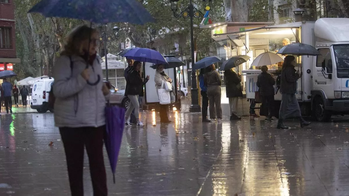 Temporal de lluvia y frío en Valencia con alerta amarilla