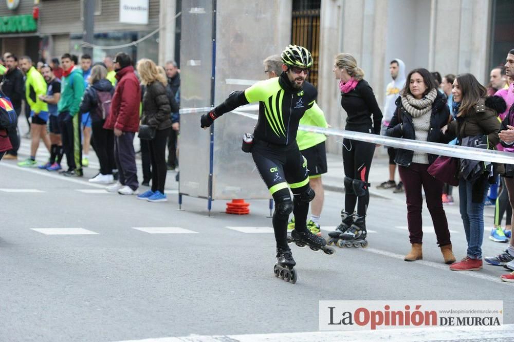 Murcia Maratón. Patinadores en carrera