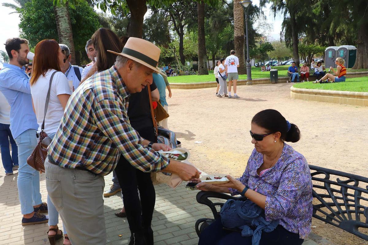 En imágenes el comienzo de Califato Goumet en el Paseo de la Victoria