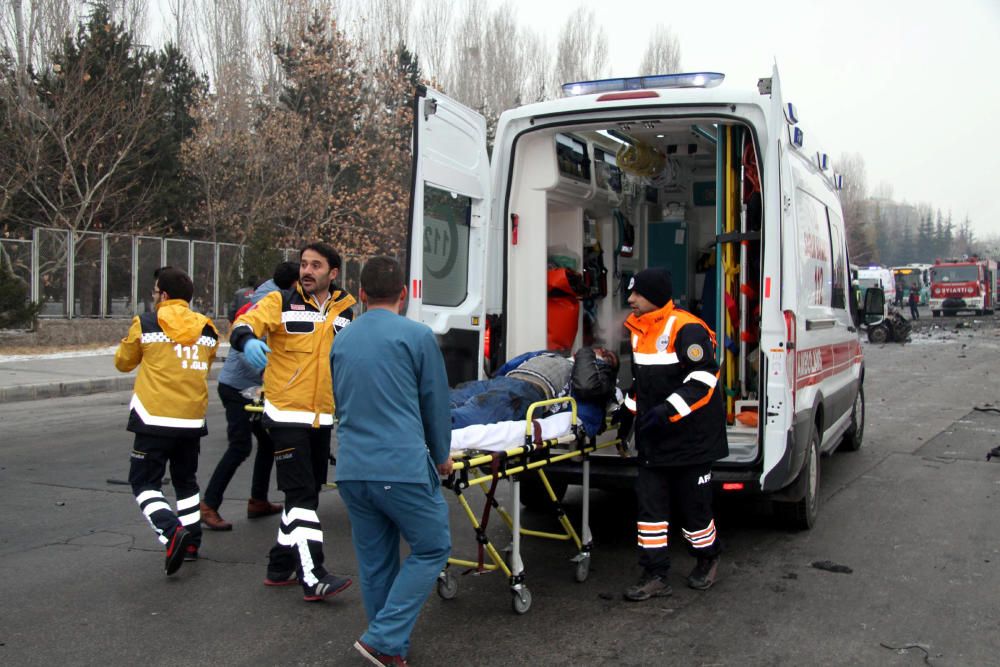 Varios muertos en el ataque a un autobús en Turquía