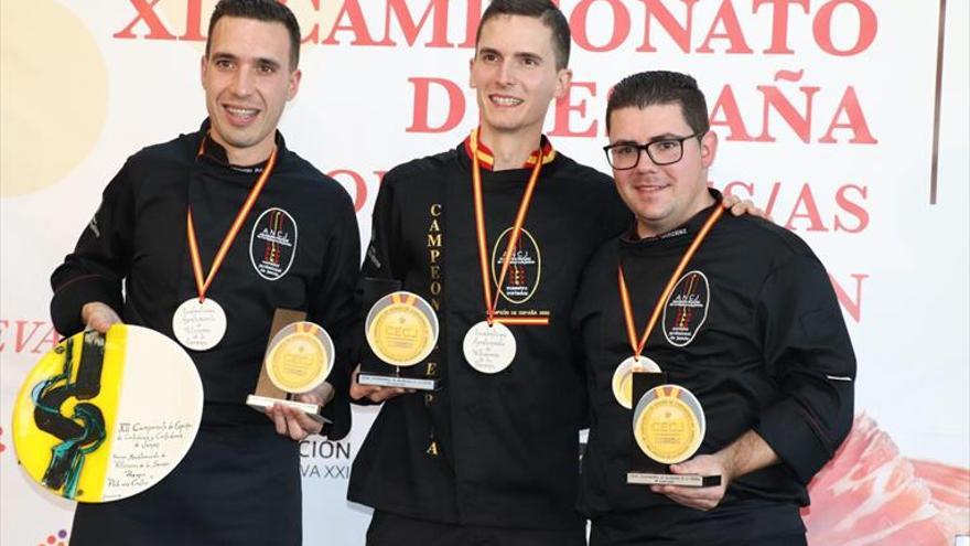 Un toledano gana el título nacional de maestro cortador de jamón