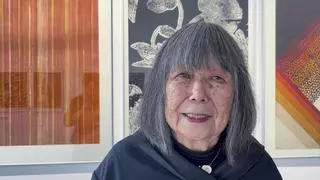 Una exposición en Barcelona rinde homenaje a la diseñadora y ceramista japonesa Mako Artigas