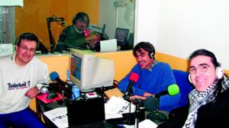 Radio La Granja emitió un especial sobre Labordeta