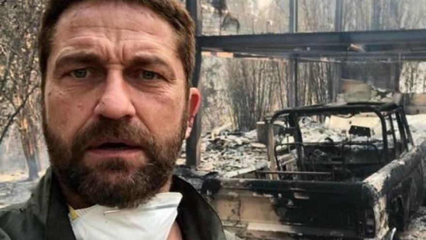 L&#039;actor Gerard Butler mostra la seva casa cremada a Califòrnia.