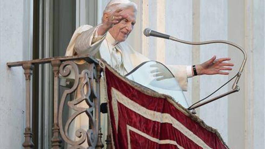 Benedicto XVI: &quot;Vamos a avanzar adelante con el Señor por el bien de la Iglesia y del mundo&quot;