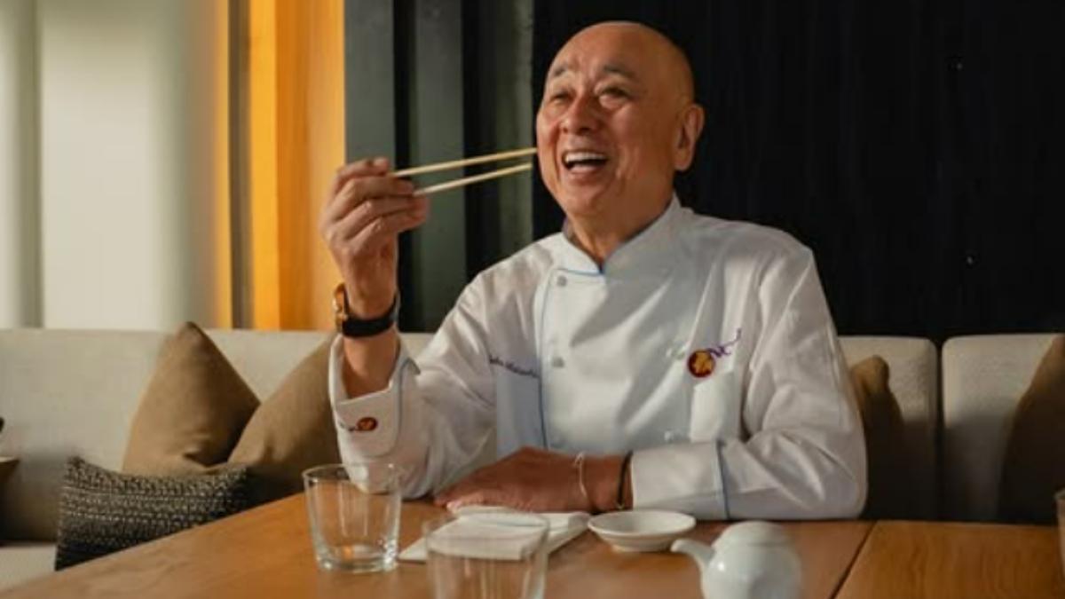 Cómo comer sushi: Nobu Matsuhisa desvela la forma correcta de comerlo, desde el wasabi hasta el orden de los bocados.