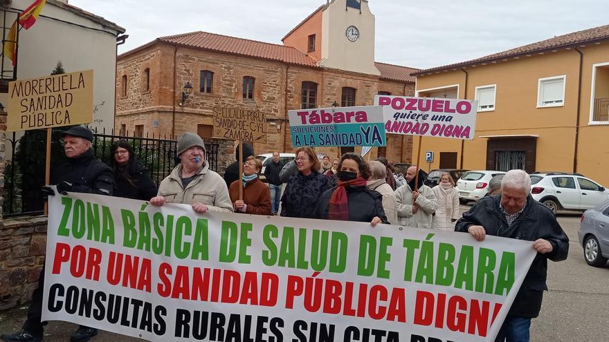 Tábara vuelve a alzar la voz contra las &quot;carencias&quot; de la sanidad pública