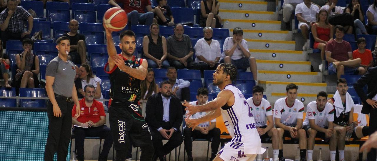 Pol Figueras, en el último partido del Palmer Palma en Son Moix, frente al Valladolid