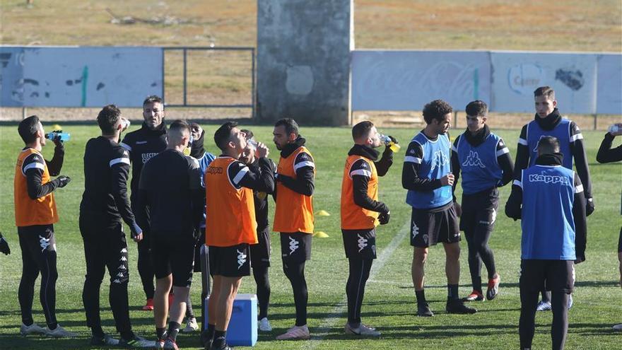 Todos disponibles menos Javi Lara