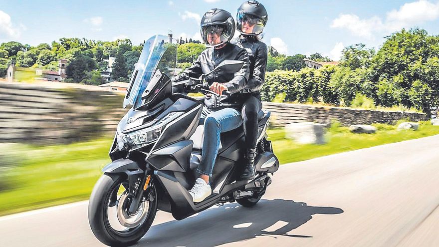 Voge amplía su gama de scooters con los nuevos SR16 y SR3