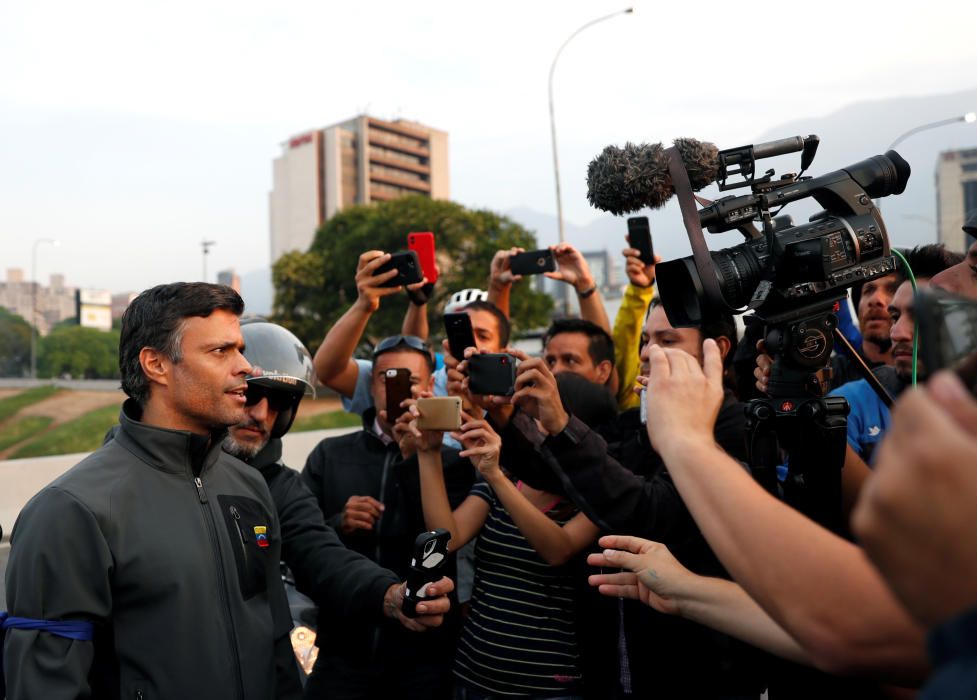 Venezuelan opposition leader Leopoldo Lopez ...