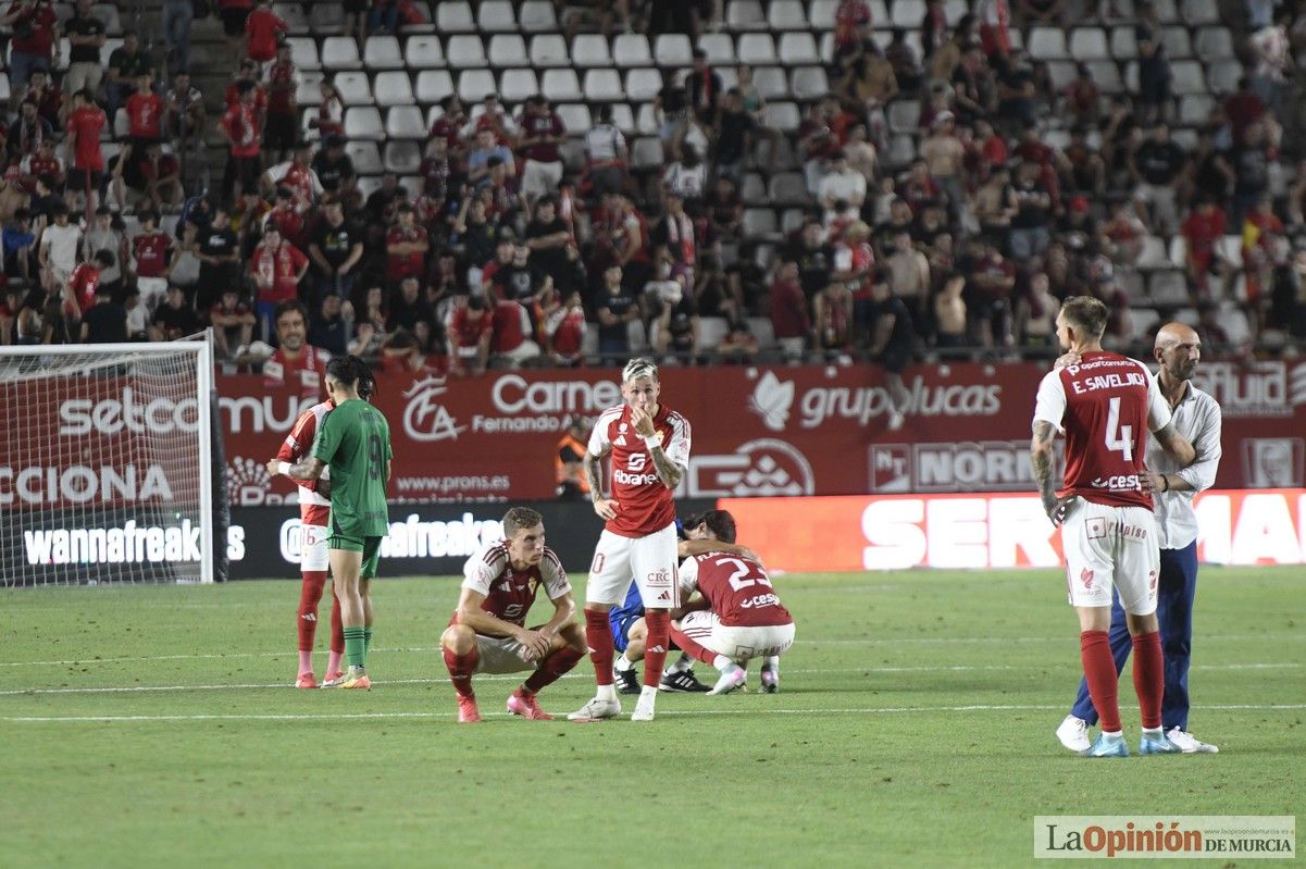 Así fue el encuentro del play off del Real Murcia y el Nástic en la lucha por el ascenso