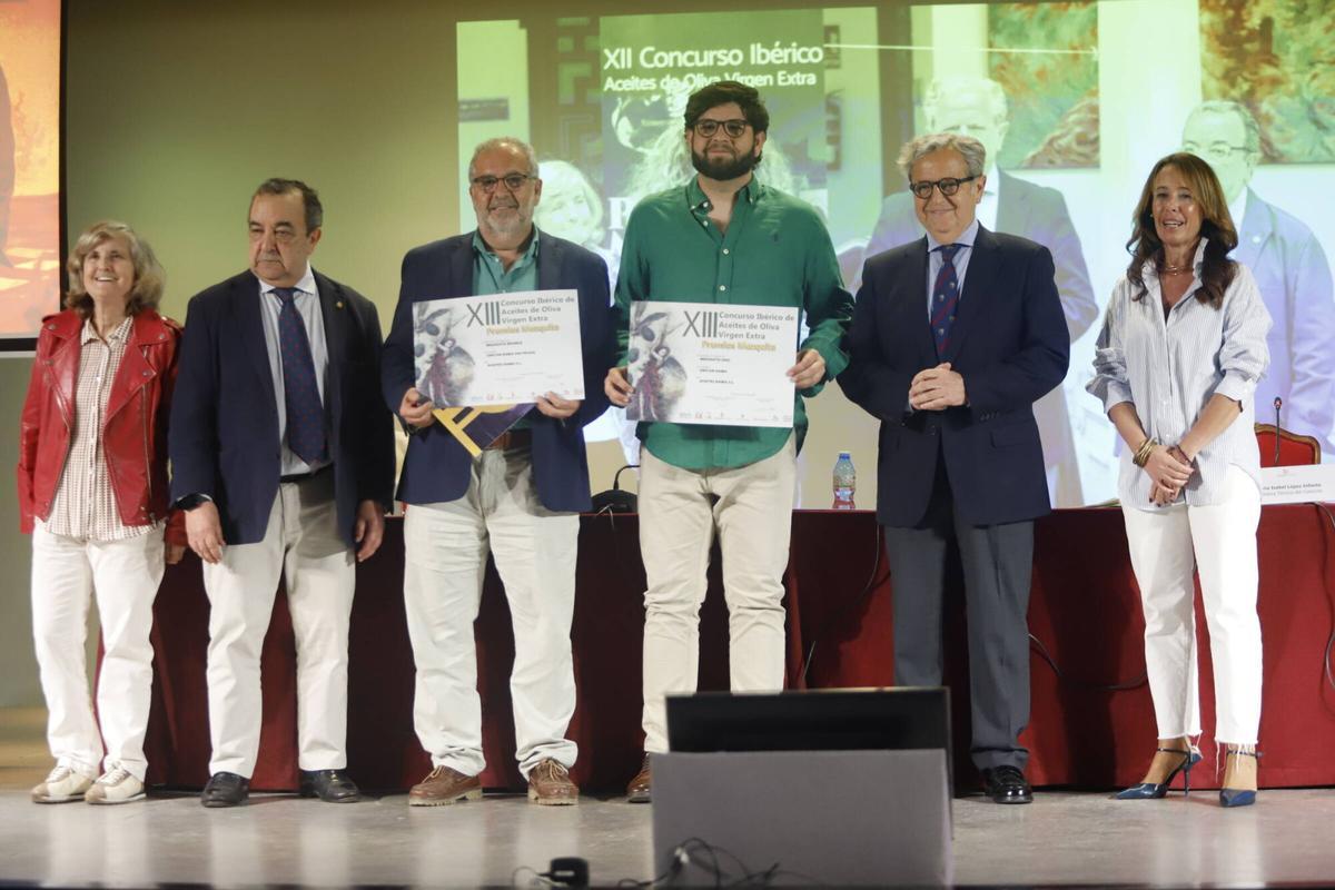 Dos aceites de la Subbética se alzan en el Concurso Ibérico de los Premios Mezquita