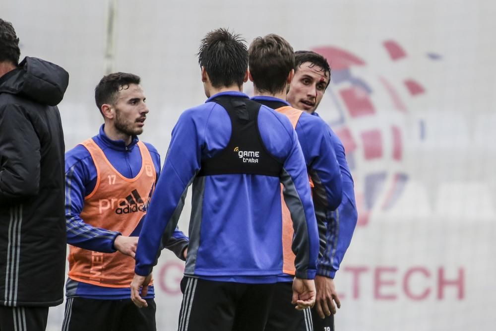 Tensión en el entrenamiento del Real Oviedo