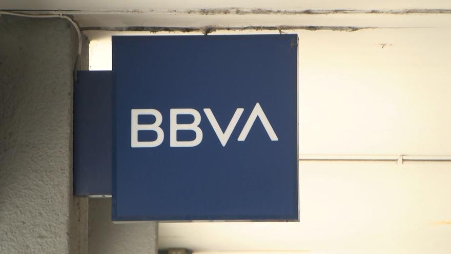 El BBVA retira su recurso ante el Supremo contra la condición del Gobierno en la OPA a Sabadell