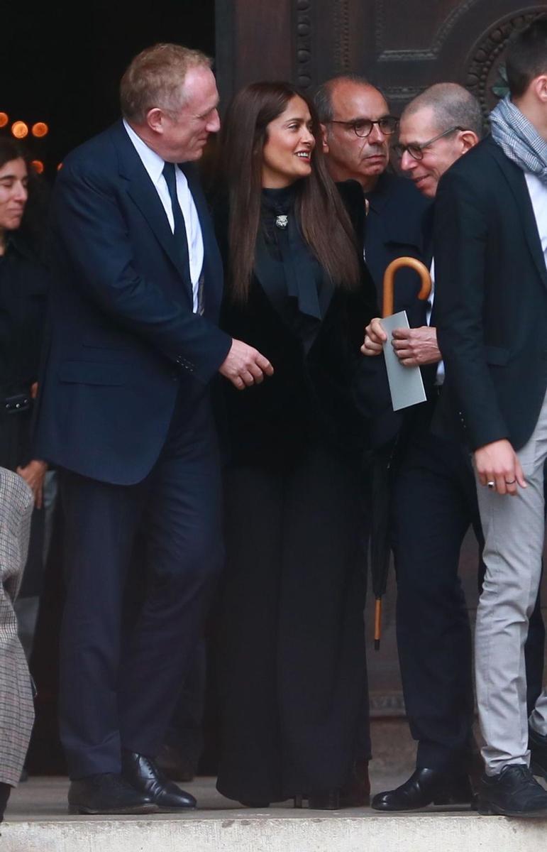 Salma Hayek y su marido François-Henri Pinault en el funeral de Peter Lindbergh