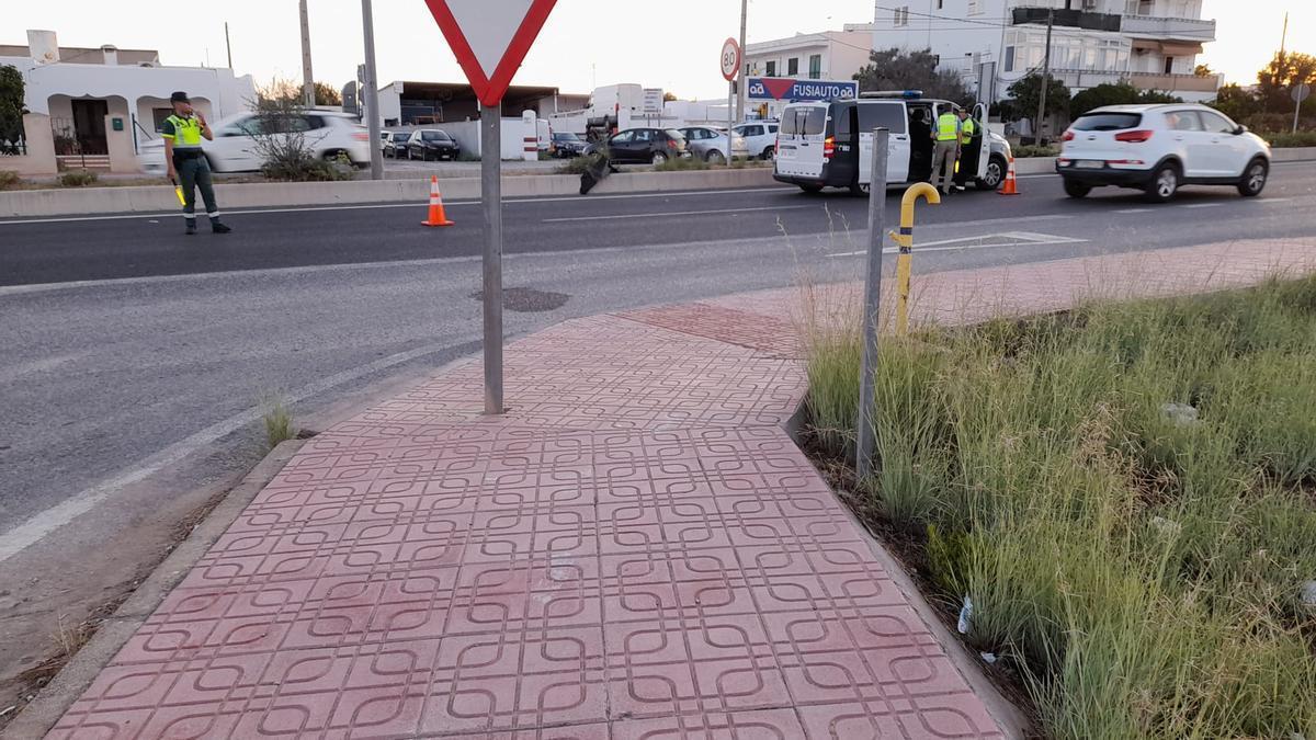 El sitio donde ha tenido lugar el accidente mortal de un joven esta mañana