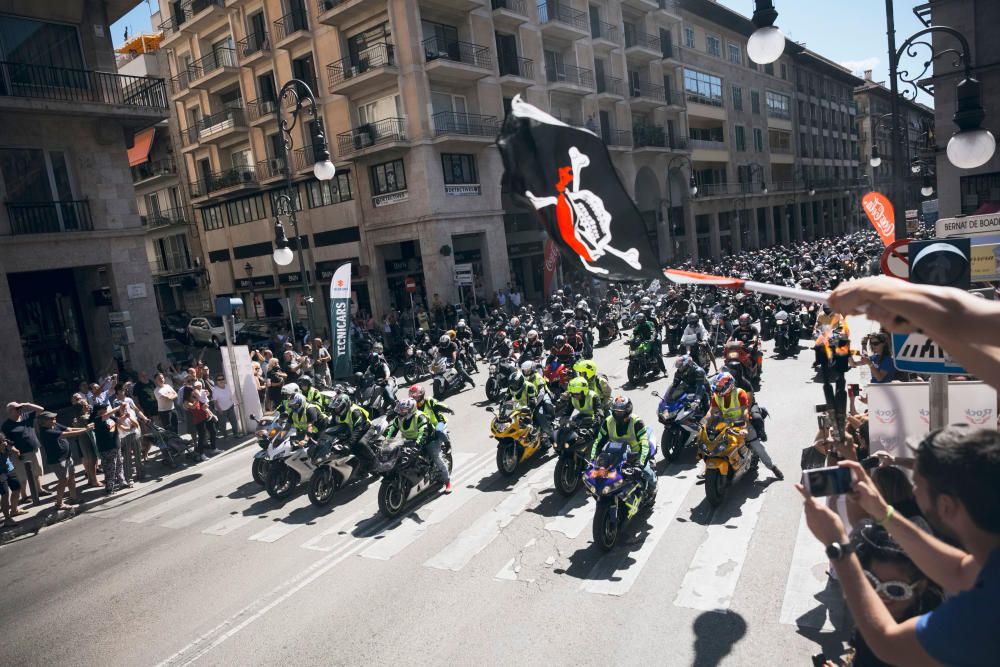 Más de 2.000 motos se reúnen en Jaime III para iniciar una ruta por Mallorca