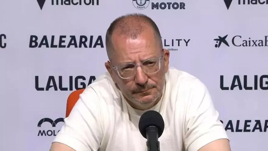 José Juan Romero, entrenador del Ceuta: "Si explico lo que he dicho a los jugadores en eñ descanso...Me llevan preso"