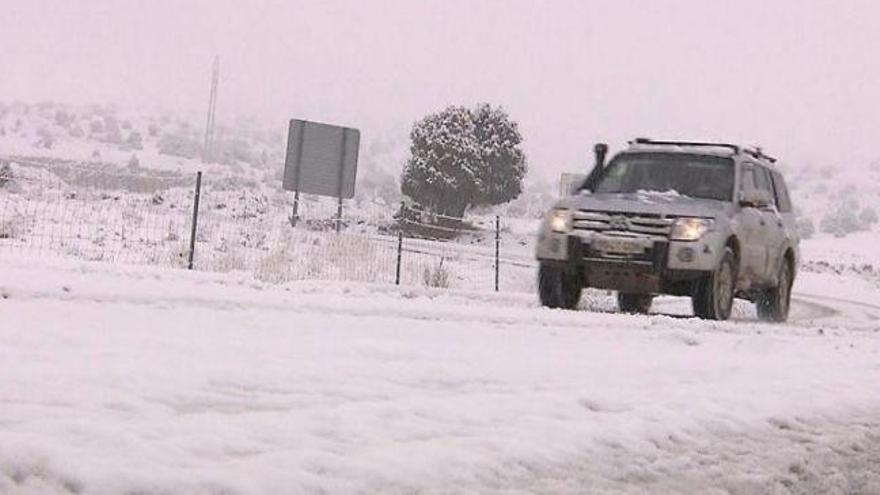 Alerta por nevadas en la mayor parte de Aragón y por aludes en el Pirineo