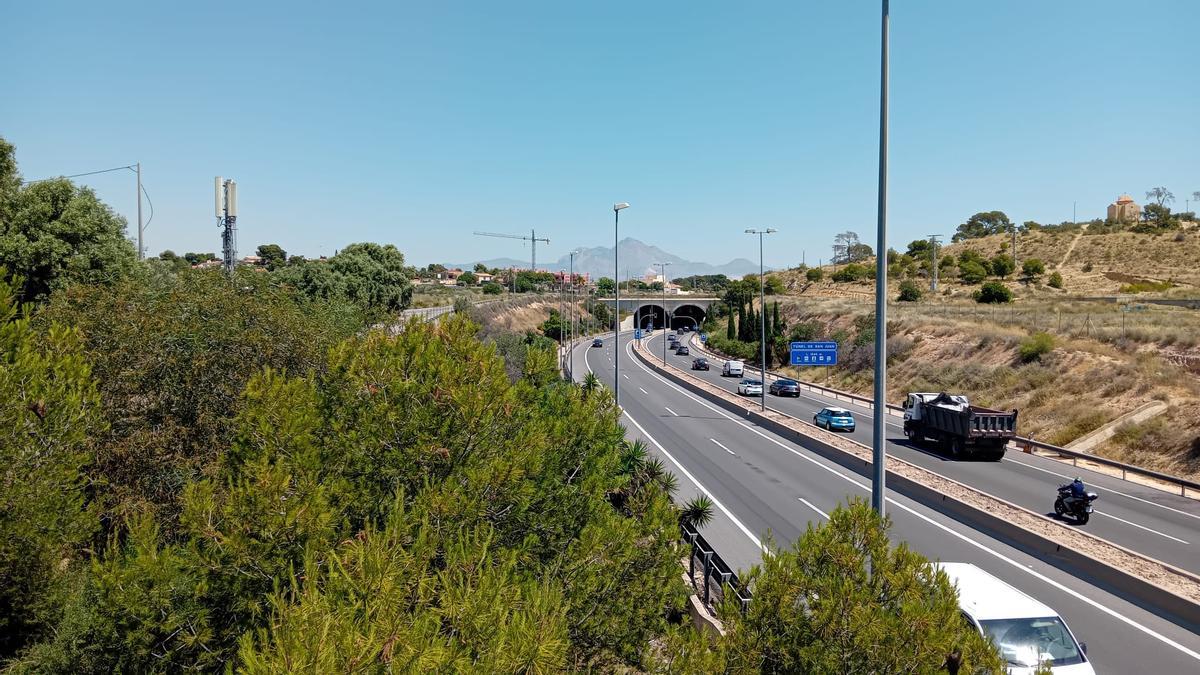 El colector irá en paralelo a la cubierta del túnel de la A-70 en Sant Joan