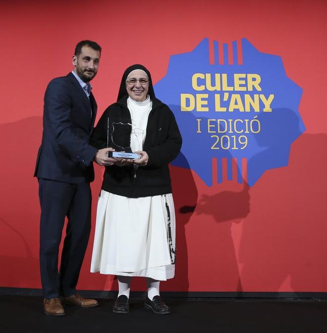 Sor Lucía Caram en el escenario.