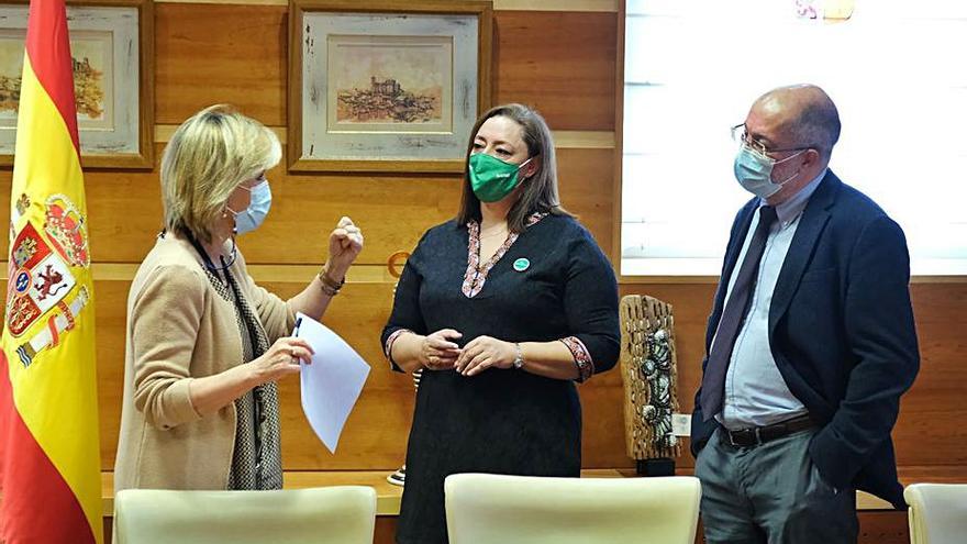 Verónica Casado, Mercedes Gago y Francisco Igea.