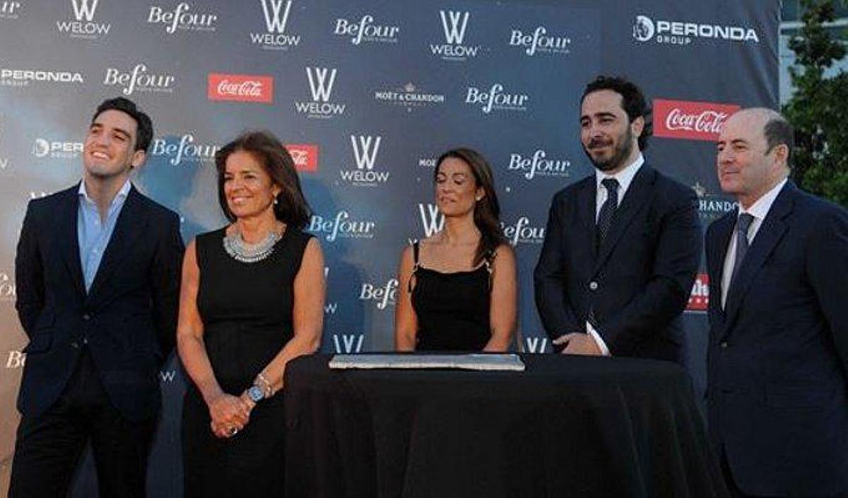 La exalcaldesa de Madrid Ana Botella asiste a la inauguración de los restaurantes vinculados con De Aldama y su esposa